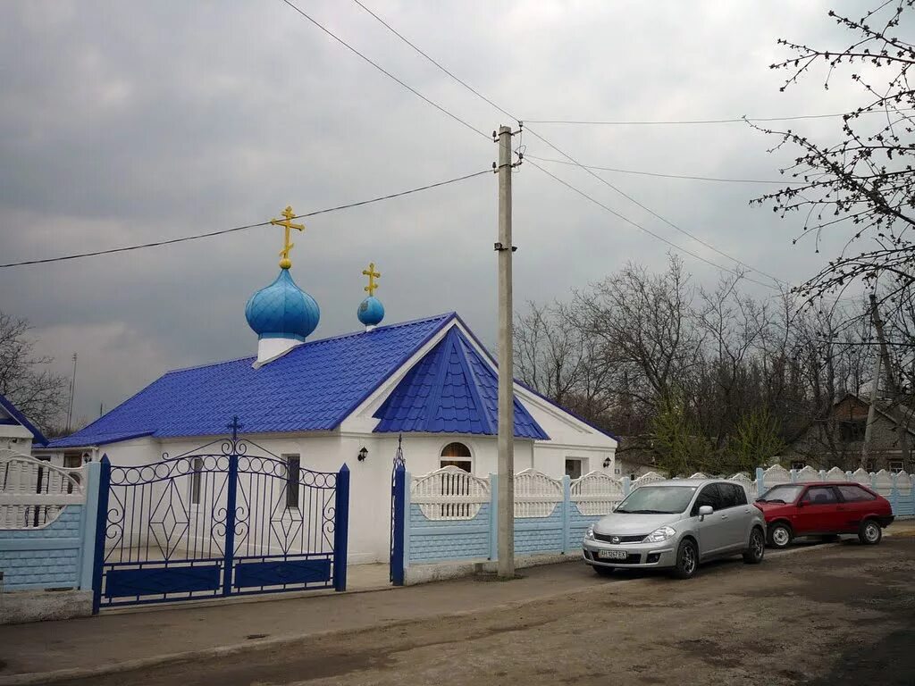 Сколько православных храмов в Амвросиевском округе
